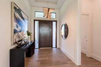 Building Photo - 3032 Blue Cypress Ln