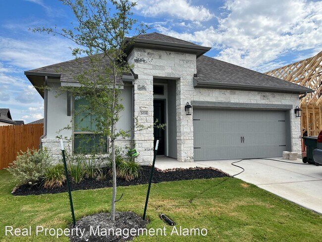 Foto del edificio - 3 br, 2 bath House - 2033 Creekview