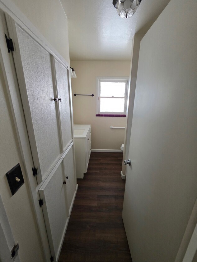 Primary Photo - 30 E Geary St