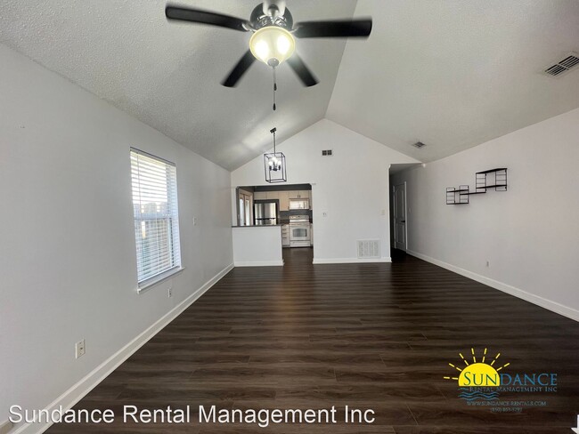 Building Photo - 3 br, 2 bath House - 1727 Quail Path