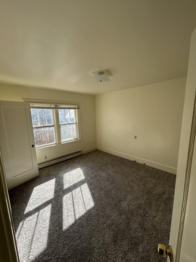 Building Photo - 525 Tremont St