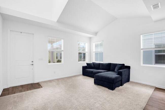 Foto del edificio - 513 High Tide Ln