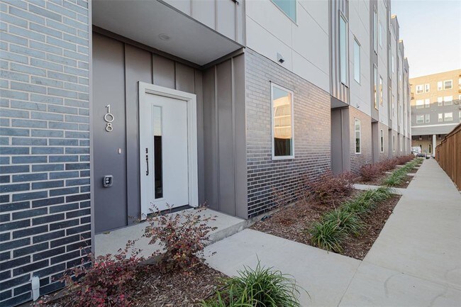 Foto del edificio - 1771 Mccoy St