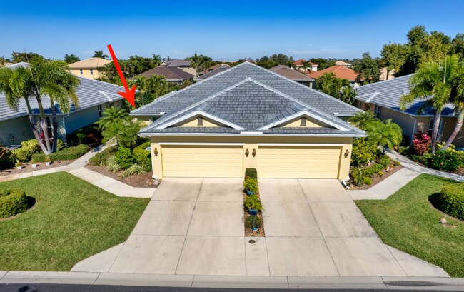 Garaje para 2 coches - 9918 Palmarrosa Way