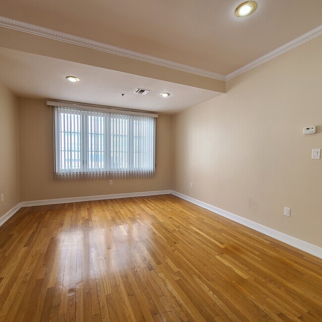 Foto del edificio - 569 55th St
