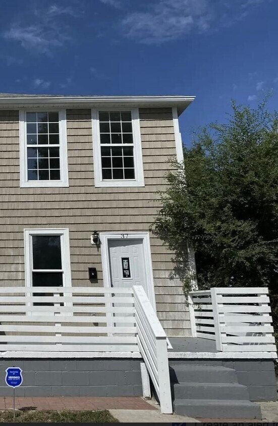 37 S Yale Ave, Columbus, OH 43222 House for Rent in Columbus, OH