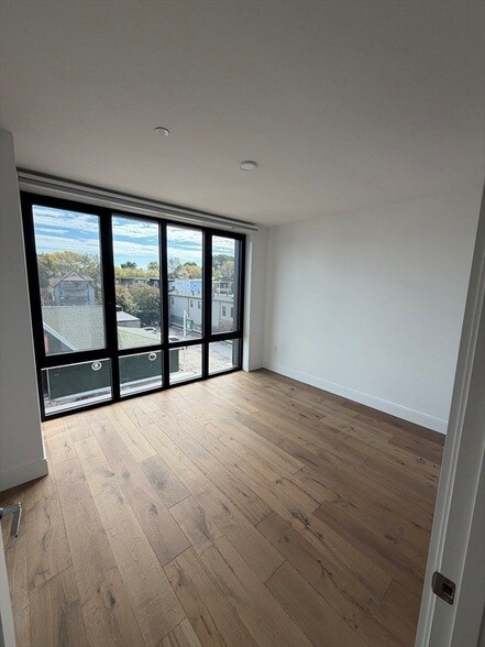 Foto del edificio - 1121 Dorchester Ave