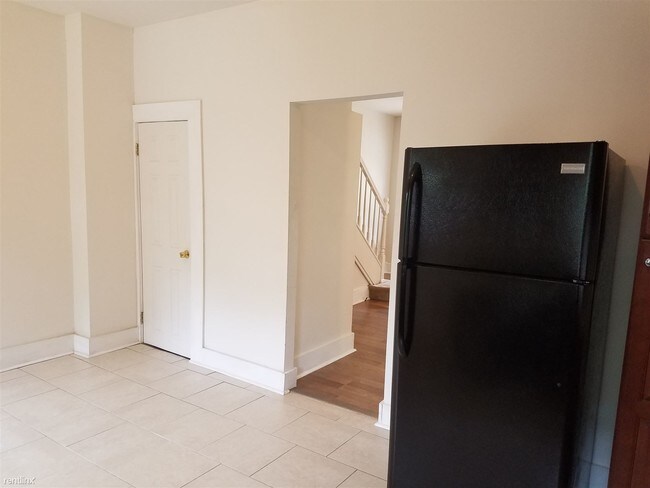 Building Photo - 3 br, 1.5 bath House - 763 N Edgewood St