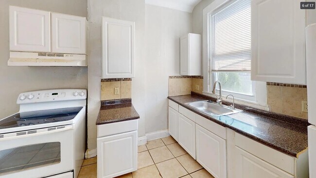 Foto del edificio - 1297 N 5th St