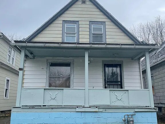 Primary Photo - 87 Alma Ave
