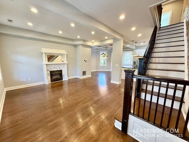 Foto del edificio - 4429 9th St NW