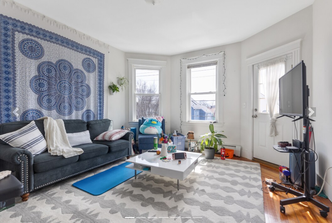 Foto principal - 248 Summer St