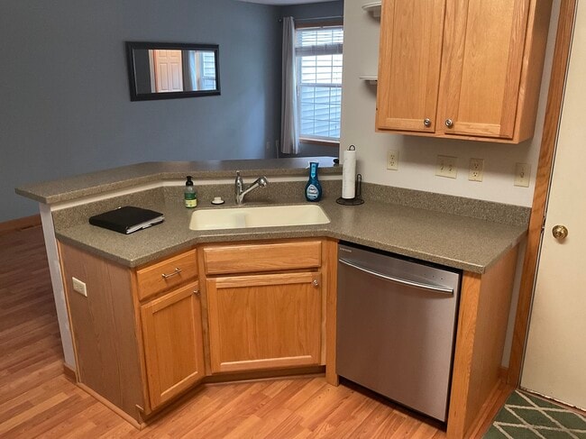Building Photo - 1891 Bluestem Ln