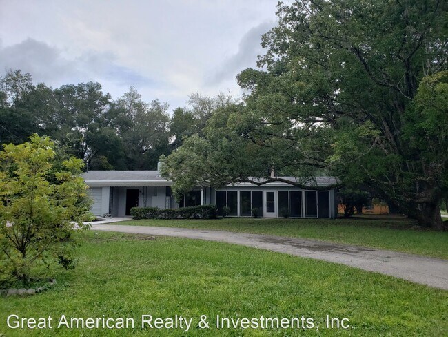 Foto del edificio - 3 br, 2 bath House - 200 NE 11th Street