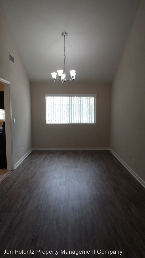 Building Photo - 4 br, 2 bath House - 14601 Hyannis Port Rd.