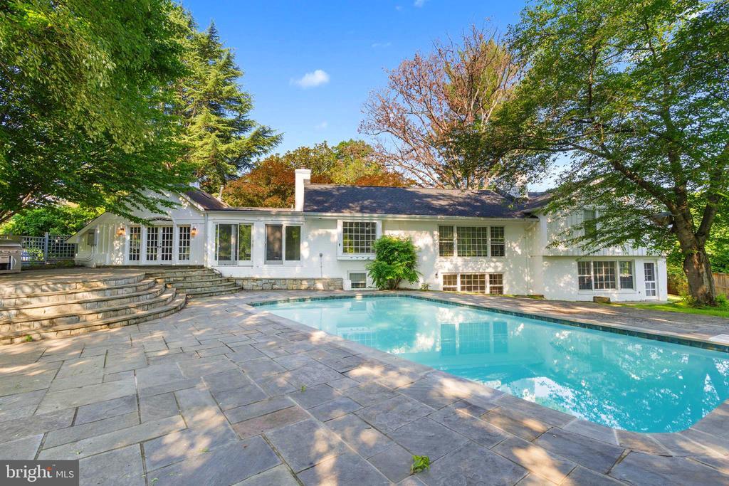 Foto principal - 1221 Merchant Ln