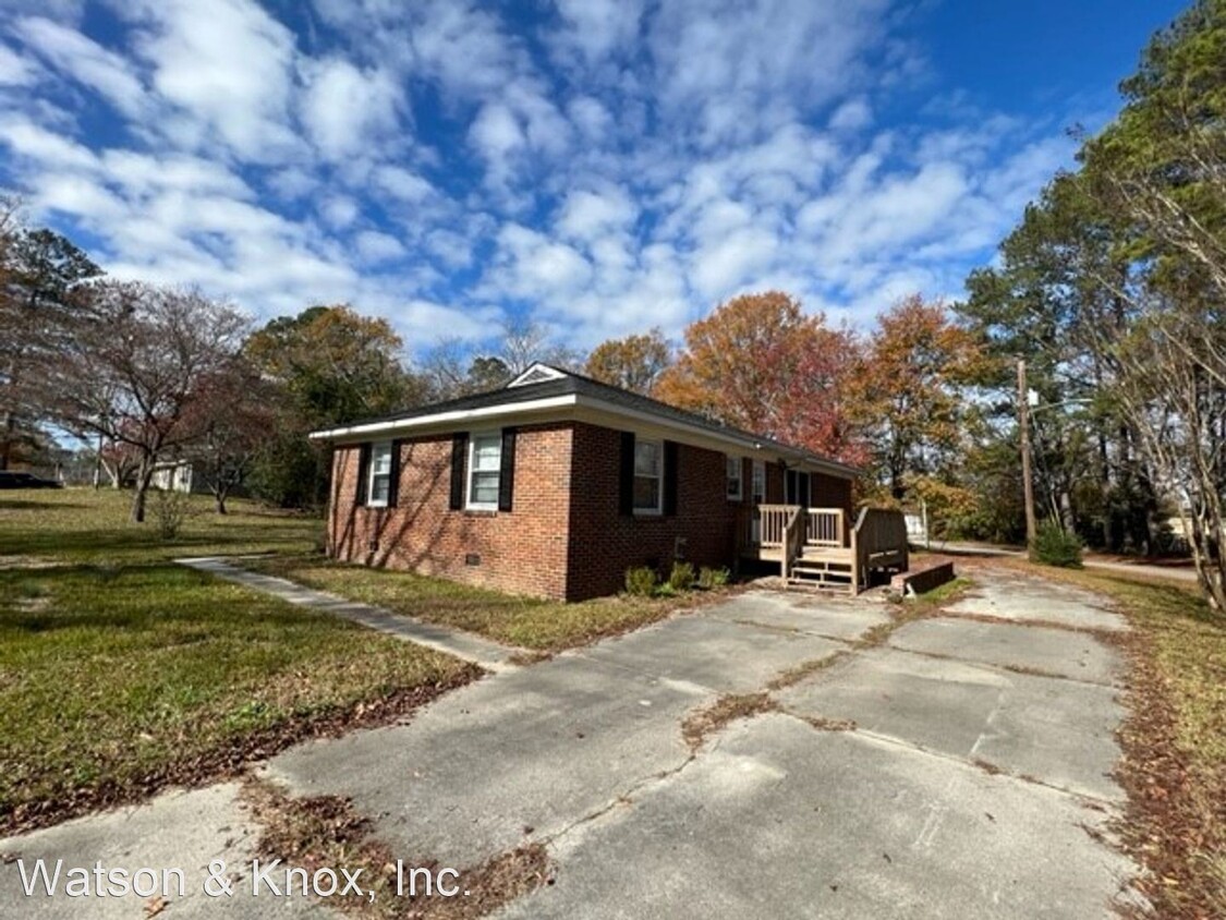 Primary Photo - 3 br, 2 bath House - 202 Ware Street