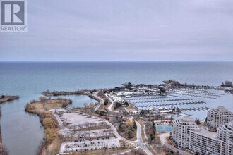 Building Photo - 2212 Lake Shore Blvd W