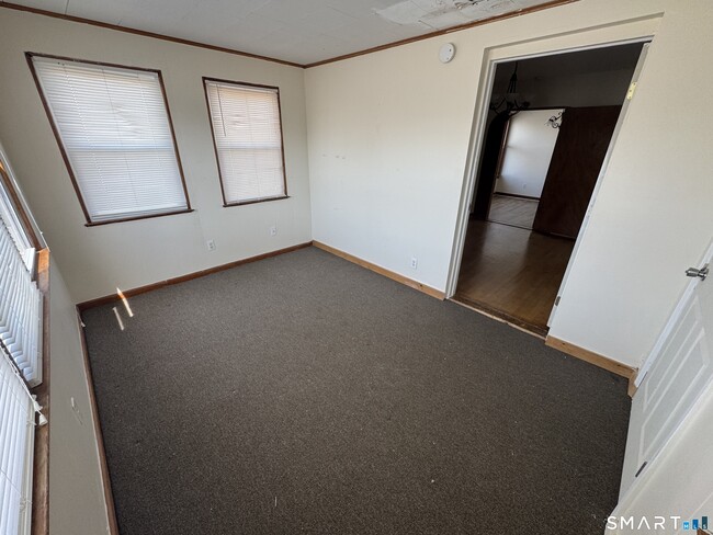 Building Photo - 1097 Dixwell Ave