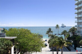 Building Photo - 720 Orton Ave