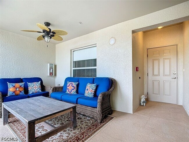 Foto del edificio - 10401 McArthur Palms Ln