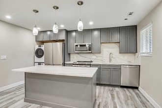 Building Photo - 4371 S Fairbourne Ave