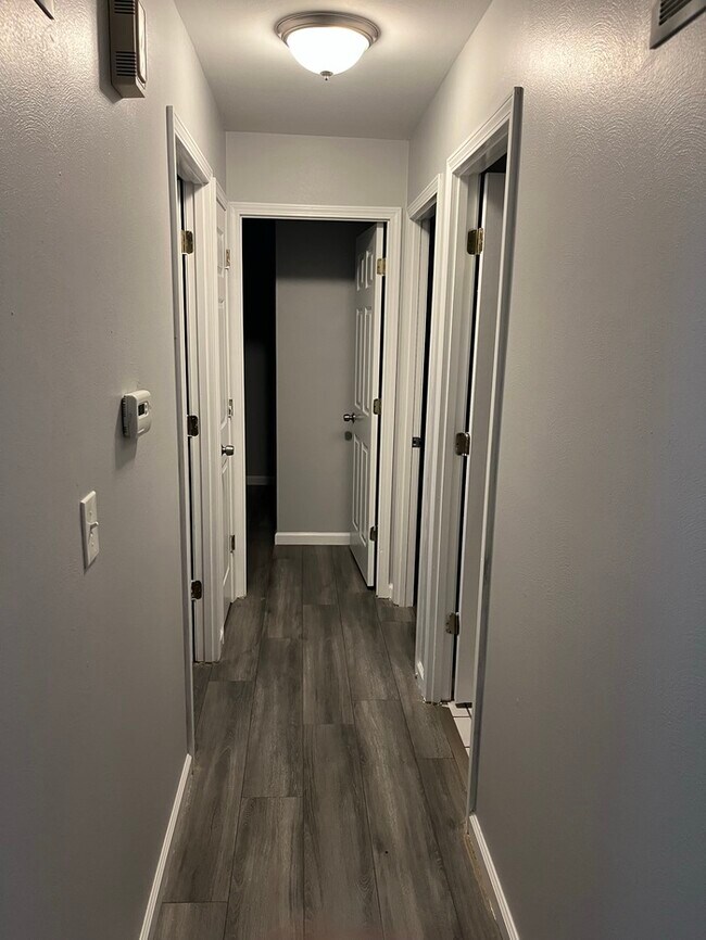 Building Photo - Beautiful 3 bed 2 bath Home For Rent!