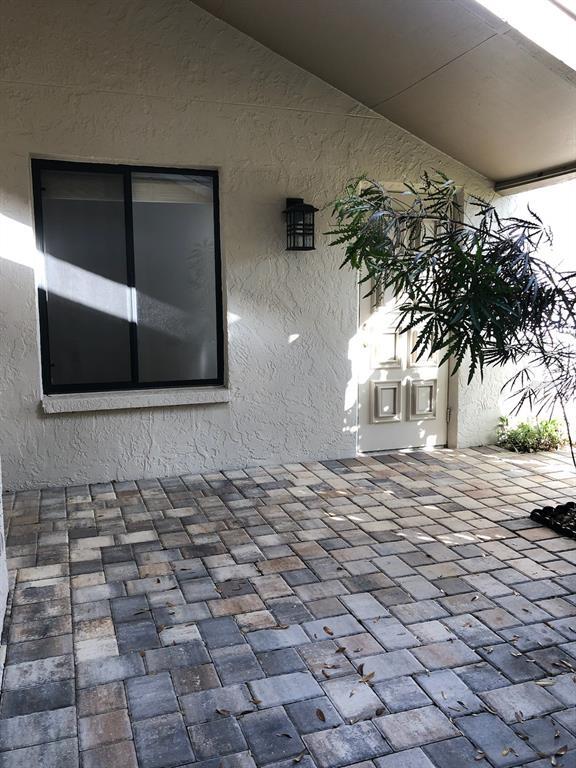 Foto del edificio - 3112 Sandleheath