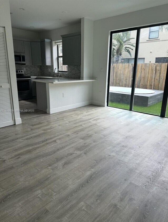 Foto del edificio - 11370 SW 236th St