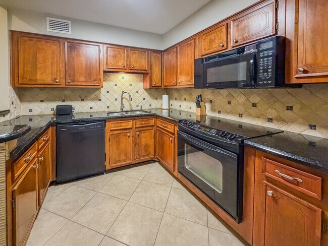 Foto del edificio - 2574 Marilee Ln