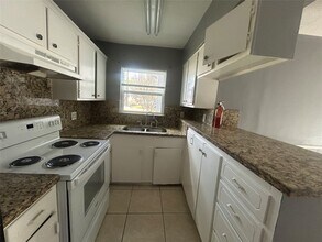 Building Photo - 6702 Biggs Ct