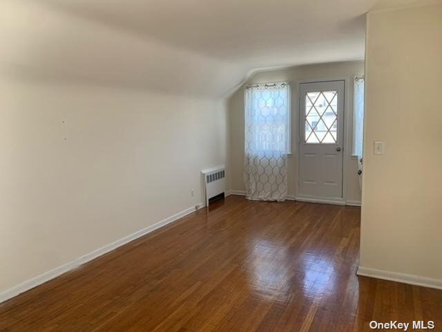 Foto del edificio - 815 E Walnut St