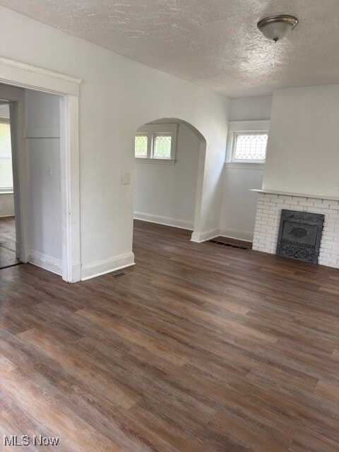 Building Photo - 3270 E 118th St