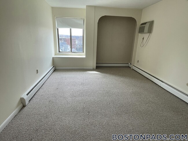 Building Photo - 385 Massachusetts Ave
