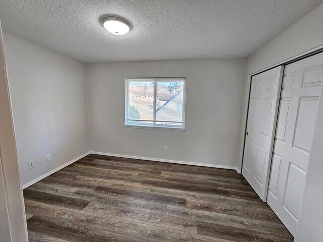 Foto del edificio - 14553 SE Lone Pine Dr