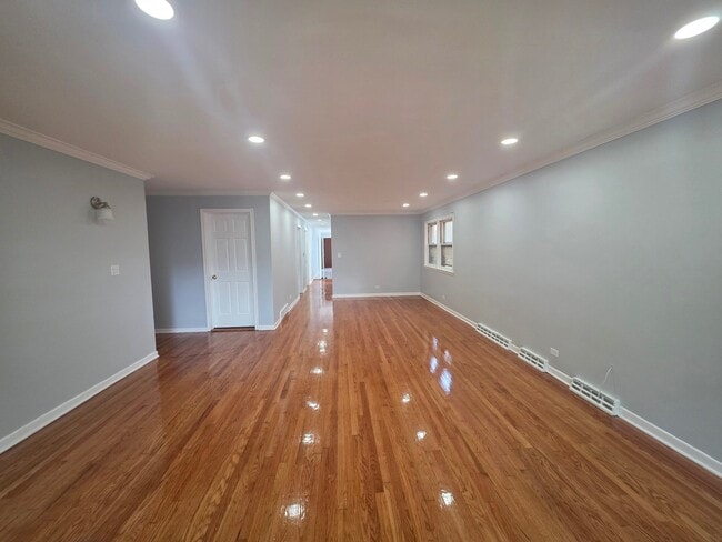 Foto del edificio - 2623 W Arthur Ave
