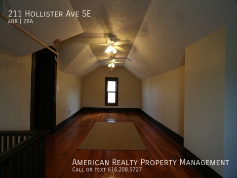 Foto del edificio - 211 Hollister Ave SE