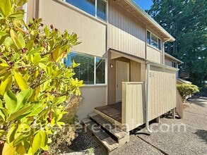 Building Photo - 2300 9th Ave SW