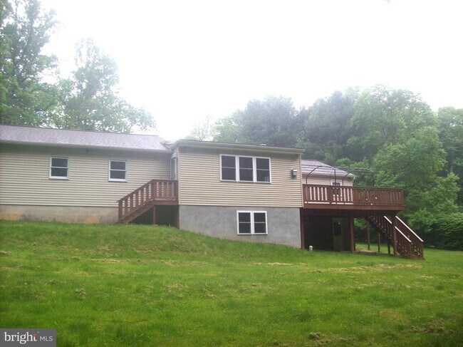 Foto del edificio - 104 Ramsey Ln