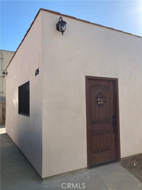 Building Photo - 424 W Burnett St