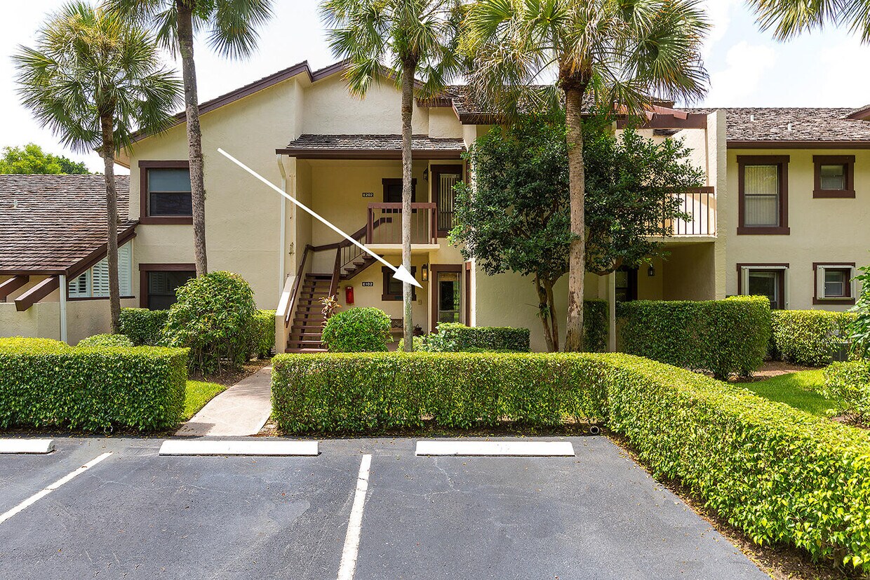 11397 Pond View Dr Unit E102, Wellington, FL 33414 Condo for Rent in