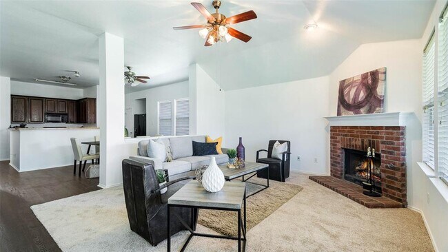 Foto del edificio - 5112 Bald Cypress Ln