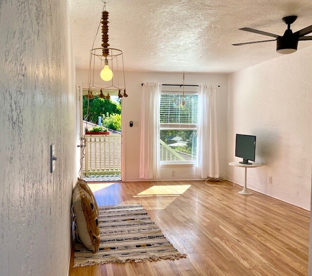 Foto del edificio - 2347 Oak St