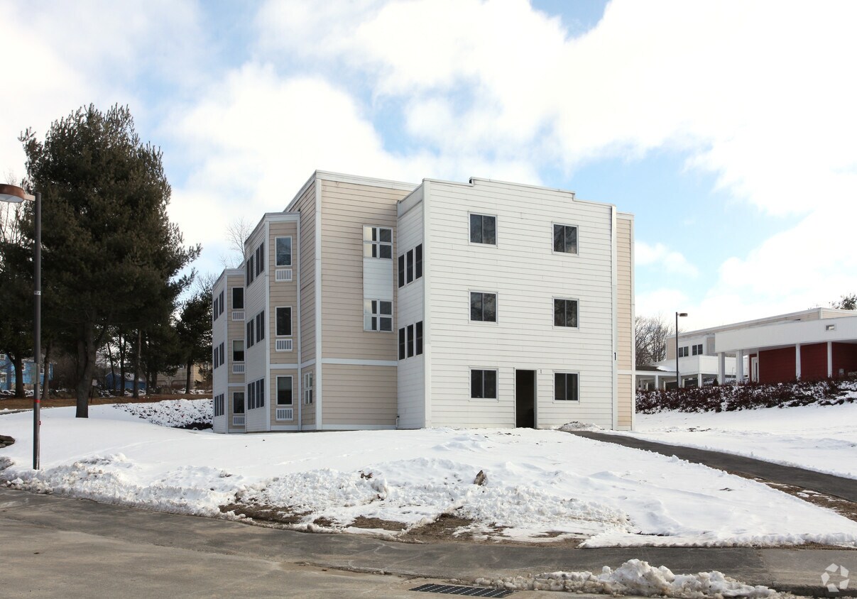 Foto del edificio - Michael Koury Terrace