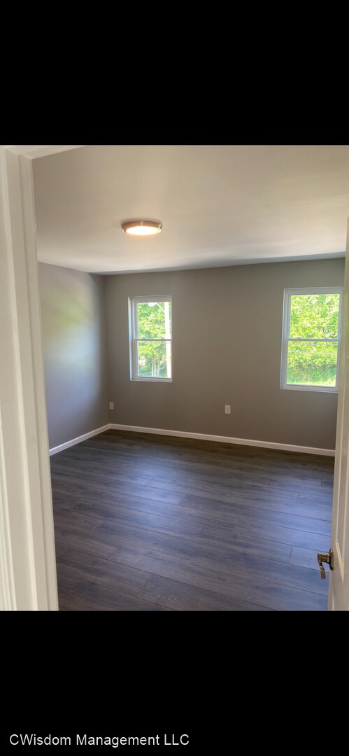 Foto del edificio - 3 br, 1 bath House - 414 N Aiken Avenue