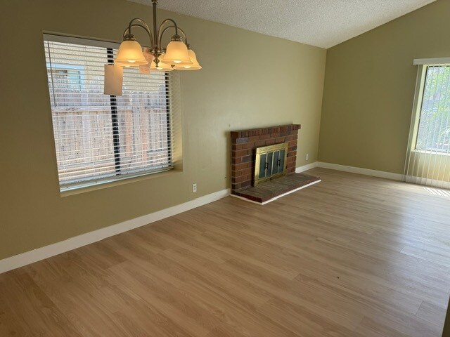 Foto del edificio - 2304 Ironbark Dr