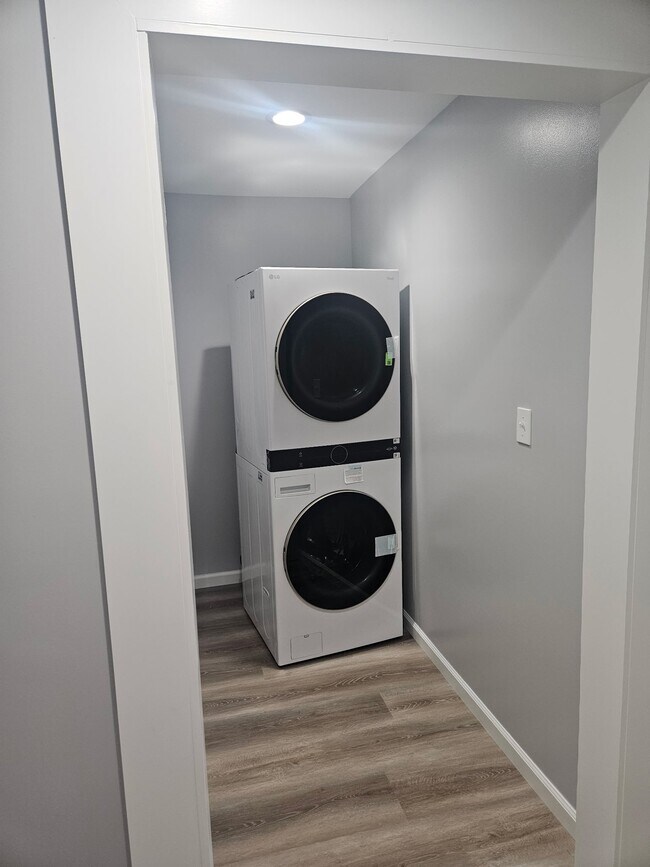 Foto del edificio - 812 24th St