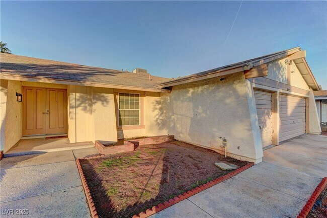 Foto del edificio - 6270 W Arcadia Ave