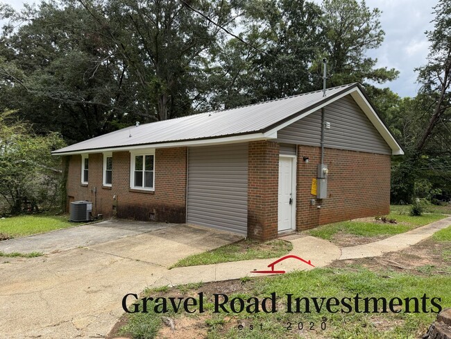 Building Photo - Beautifully Remodeled 4 Bedroom, 2 Bathroom Home for Rent