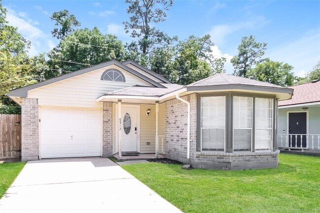 Foto del edificio - 5312 Lynngate Dr